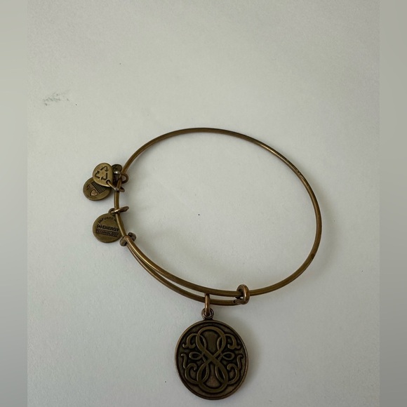 Alex and Ani - Symbol - Picture 2 of 3